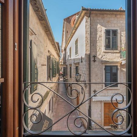 Sasha Di Cattaro - Old Town Lux Apartment Dış mekan fotoğraf
