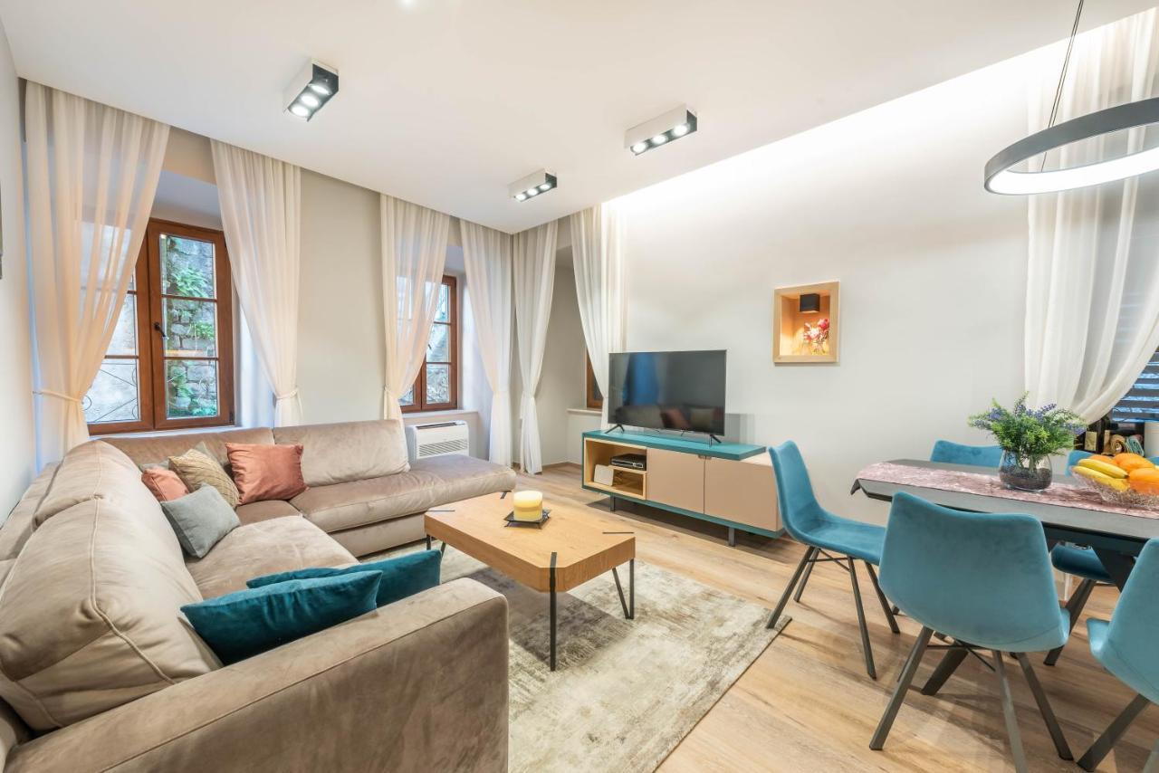 Sasha Di Cattaro - Old Town Lux Apartment Dış mekan fotoğraf